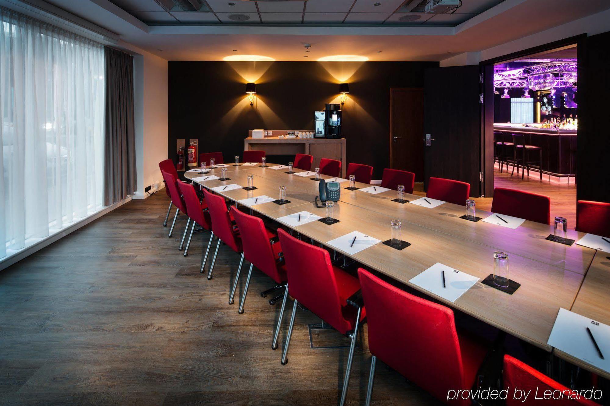 Hotel Penta 4*
